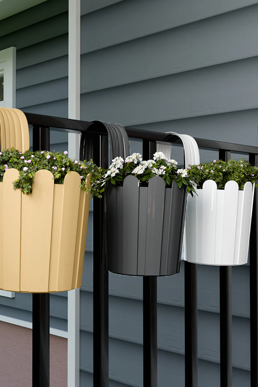 Shera | Fence Wrl Planter
